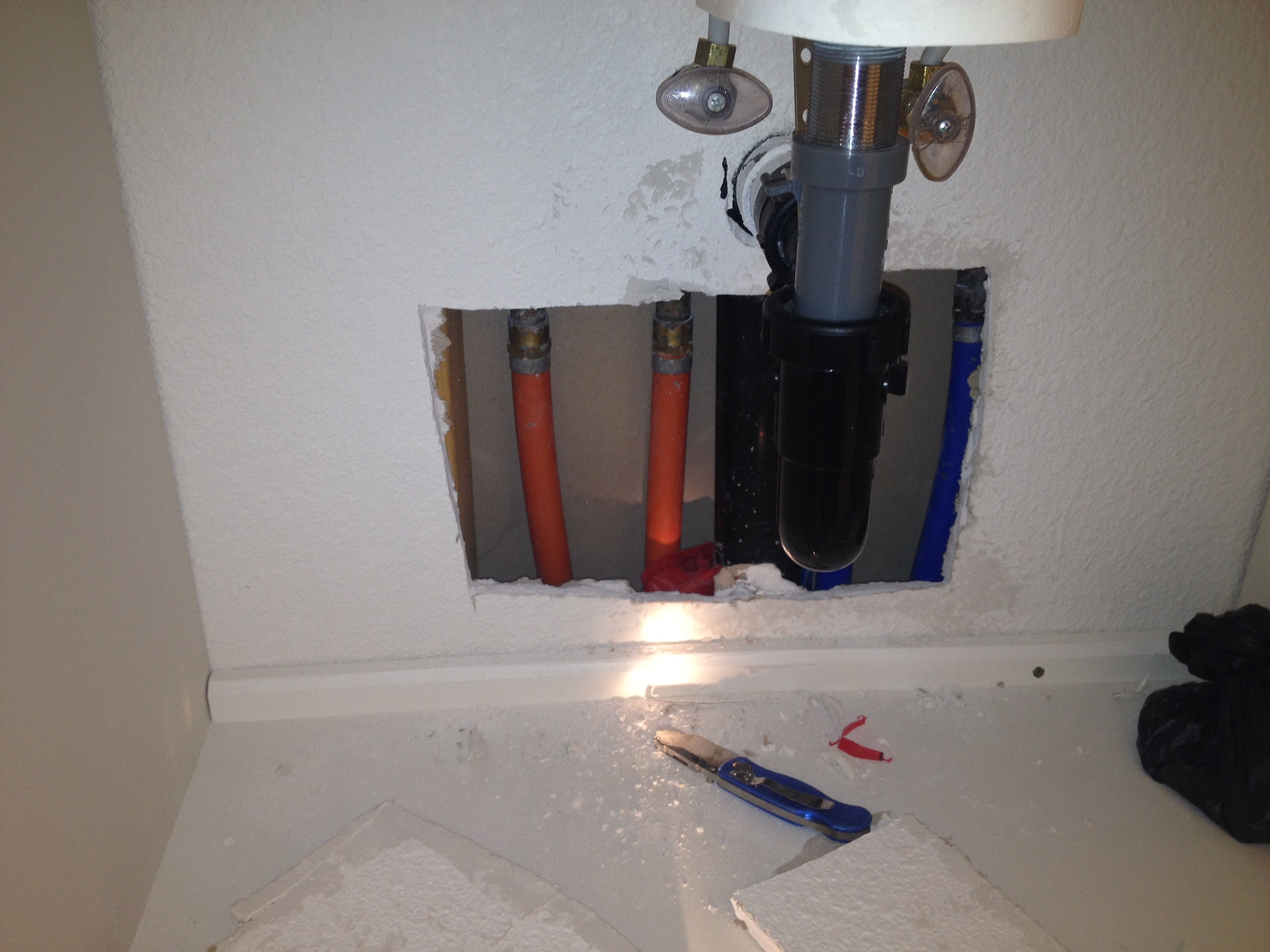 SHOULD YOU BUY A HOME WITH KITEC PLUMBING? Dean Gibbons