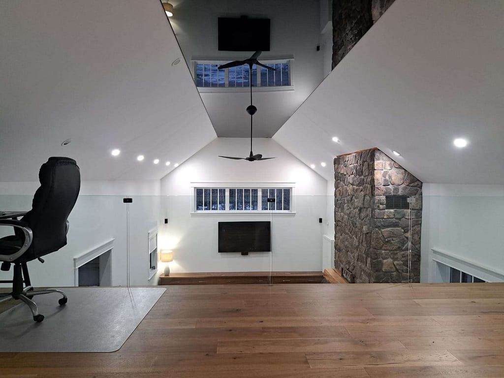 McCarrel Lake Cottage For SaleEcho Bay, ON Dean Gibbons