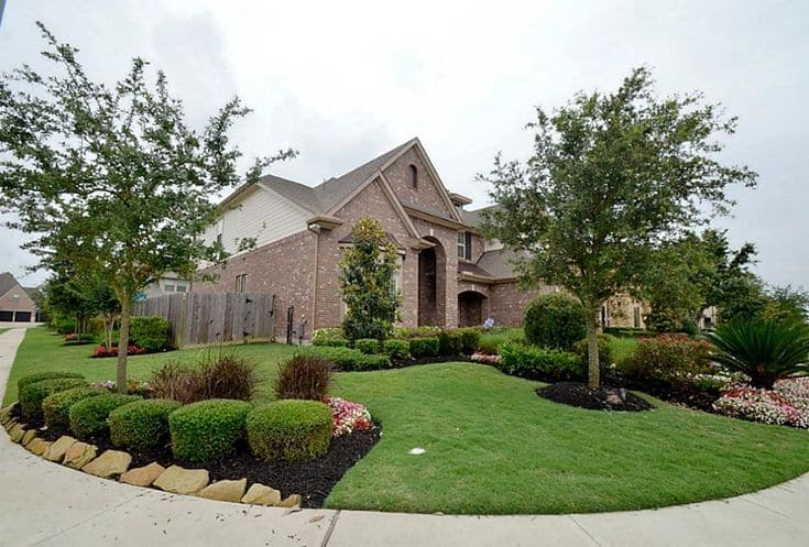 Is A Corner Lot Worth More Things To Consider Before You Buy 